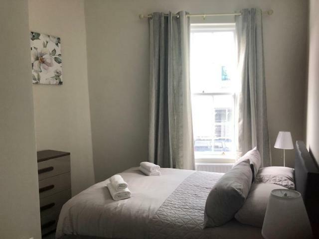 Garden Terrace Grantham Street Apartment